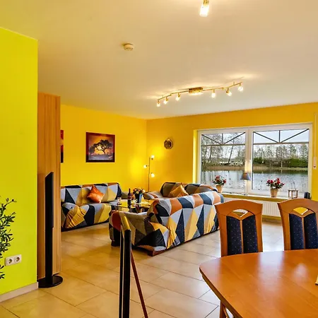 Mediterranes Flair Mit Seeblick Apartment Nenndorf (Wittmund)