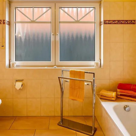 Апартаменты Mediterranes Flair Mit Seeblick