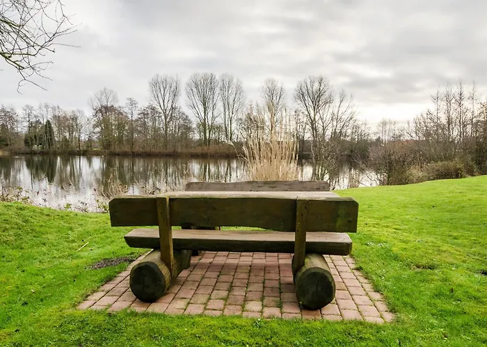 Mediterranes Flair Mit Seeblick