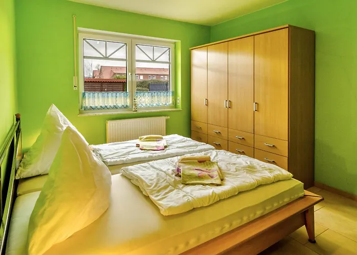 Mediterranes Flair Mit Seeblick Appartamento